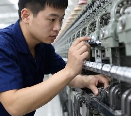 Mỡ Kyodo Yushi cho ngành dệt may: Giảm ma sát, hạn chế bám xơ